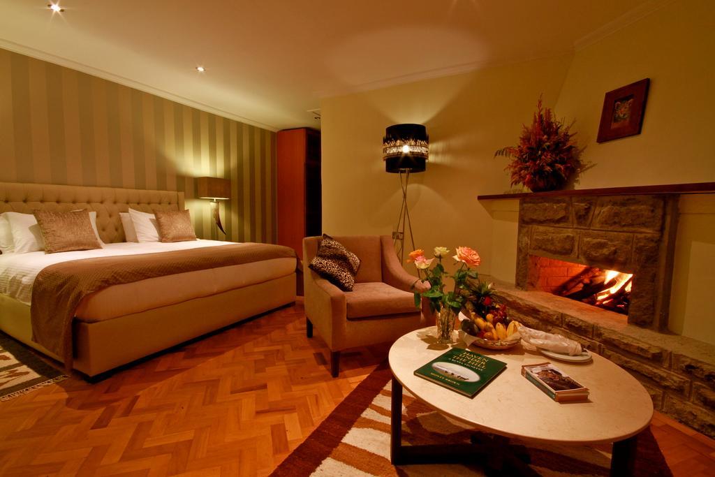 The Aberdare Country Club Hotel Mweiga Bagian luar foto