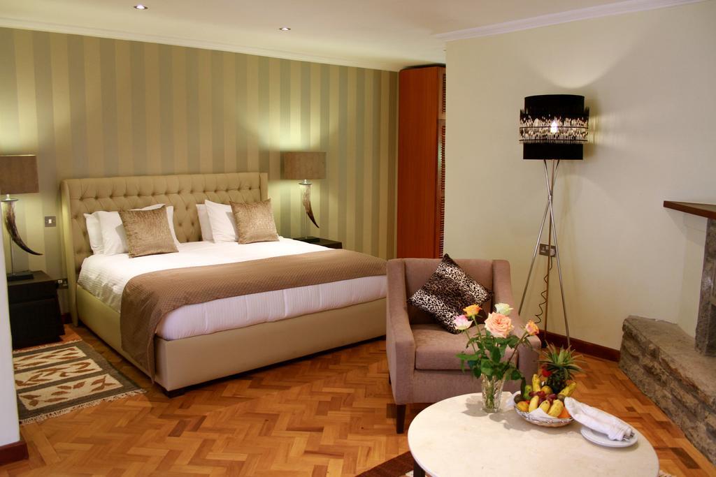 The Aberdare Country Club Hotel Mweiga Bagian luar foto