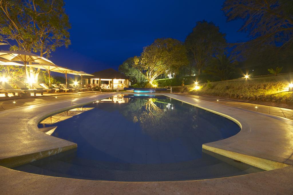 The Aberdare Country Club Hotel Mweiga Bagian luar foto