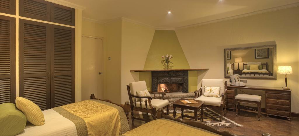 The Aberdare Country Club Hotel Mweiga Bagian luar foto